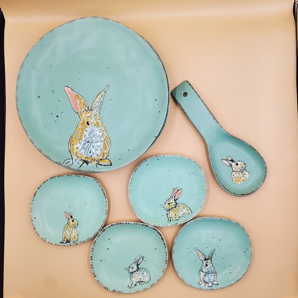 Easter Bunny Inhomestylez Spectrum Designz 4 Dinner 4 Dessert Spoon Rest